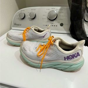 Hoka One Clifton 8 Blanc de Blanc size 7 Wide